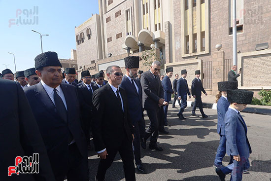 جثمان-إمام-الطائفة-الإسماعيلية-النزارية-بعد-وصوله-أسوان جثمان-إمام-الطائفة-الإسماعيلية-النزارية-بعد-وصوله-أسوان