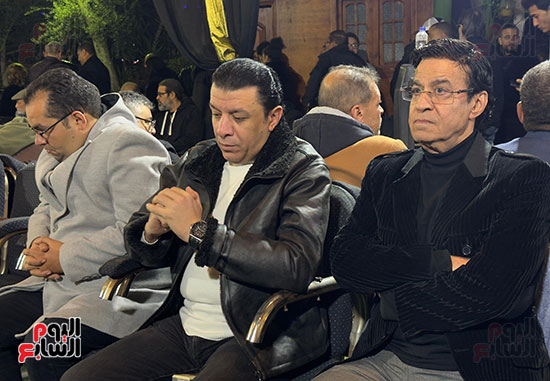 الفنان مصطفي كامل الفنان مصطفي كامل