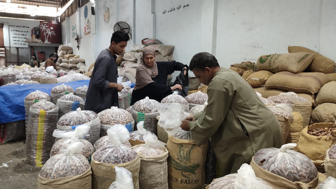 انواع البلح انواع البلح
