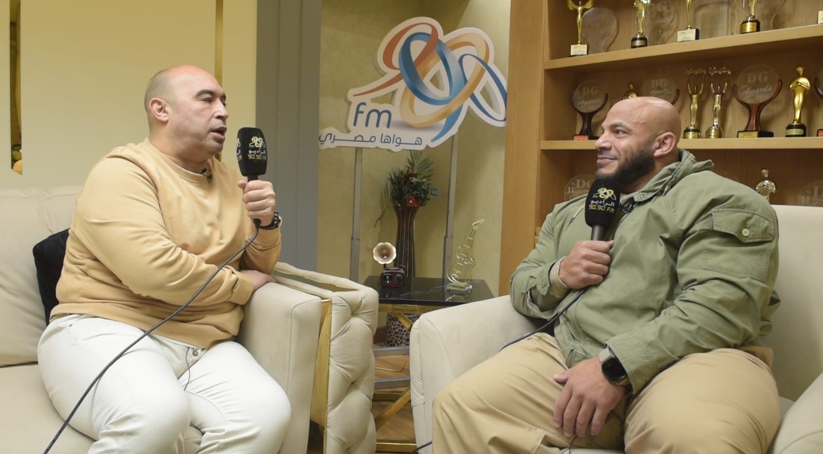 رئيسية الكاتب الصحفي أحمد الخطيب مع بيج رامي (2)