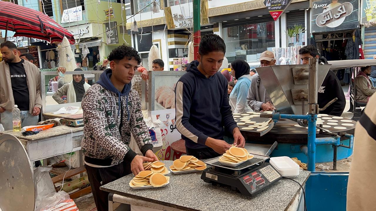بيع القطائف بيع القطائف