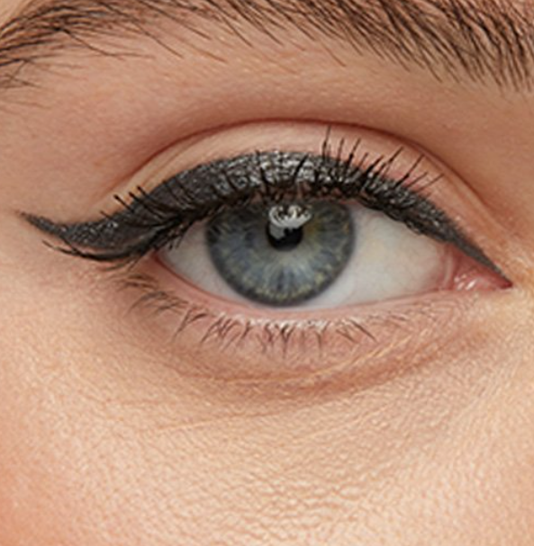 عيون بيضاوية عيون بيضاوية