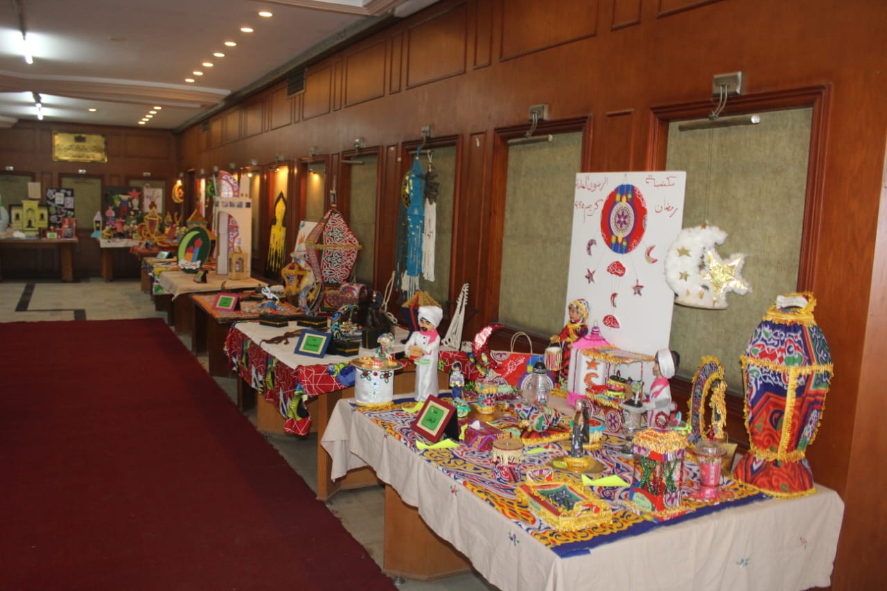 جانب من المعرض