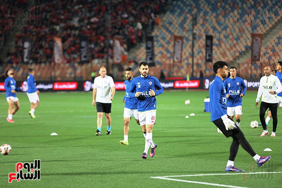 الونش يجرى الإحماء الونش يجرى الإحماء