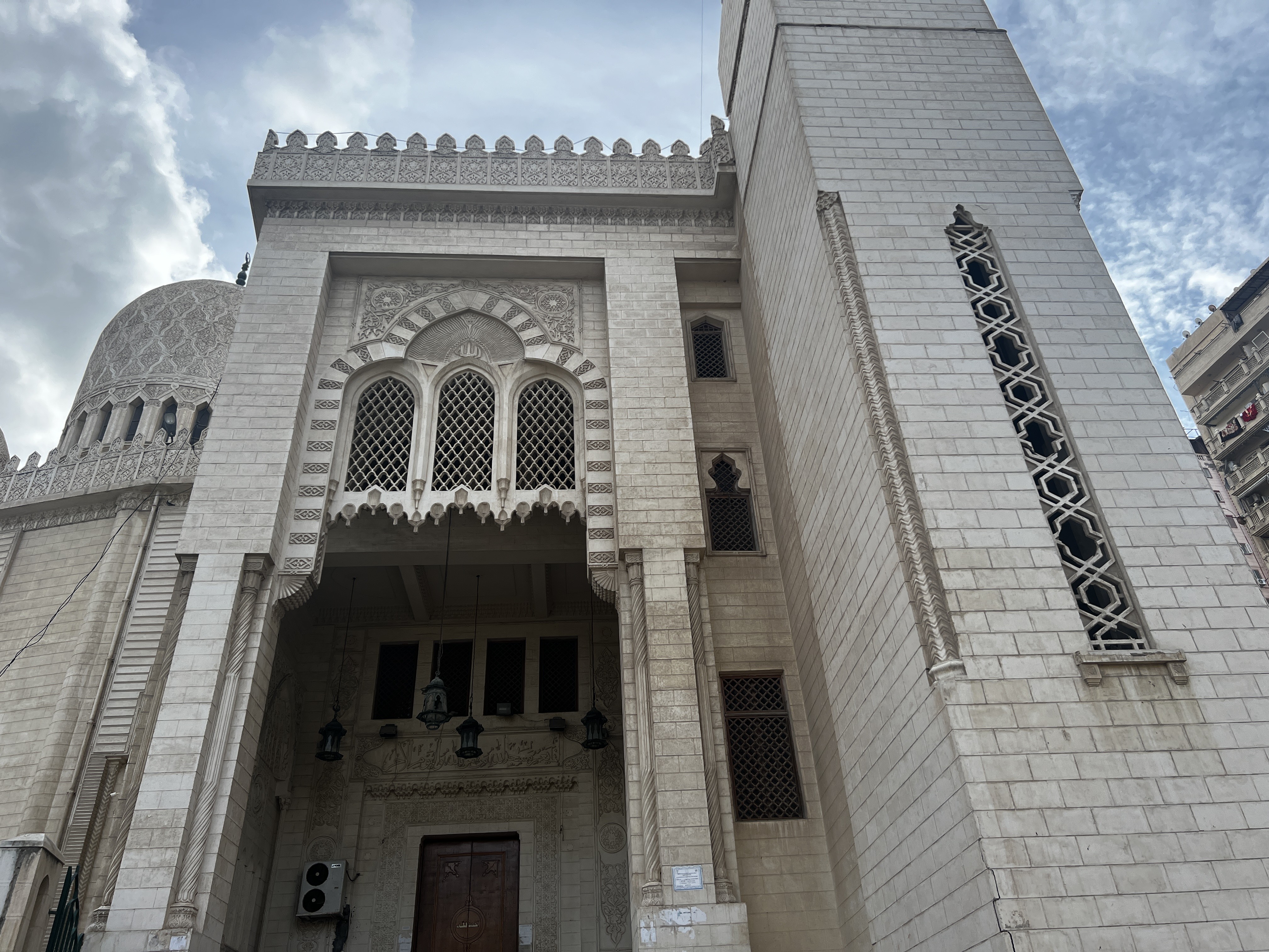 مسجد سيدى مكين الأسمر بالإسكندرية