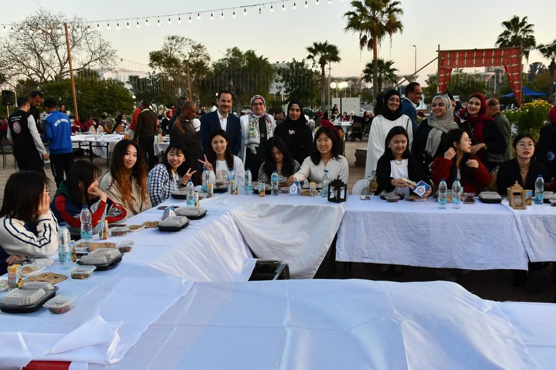 جانب من الحضور 