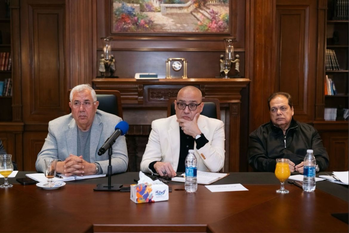 اجتماع مؤسسي الجبهة الوطنية (1)