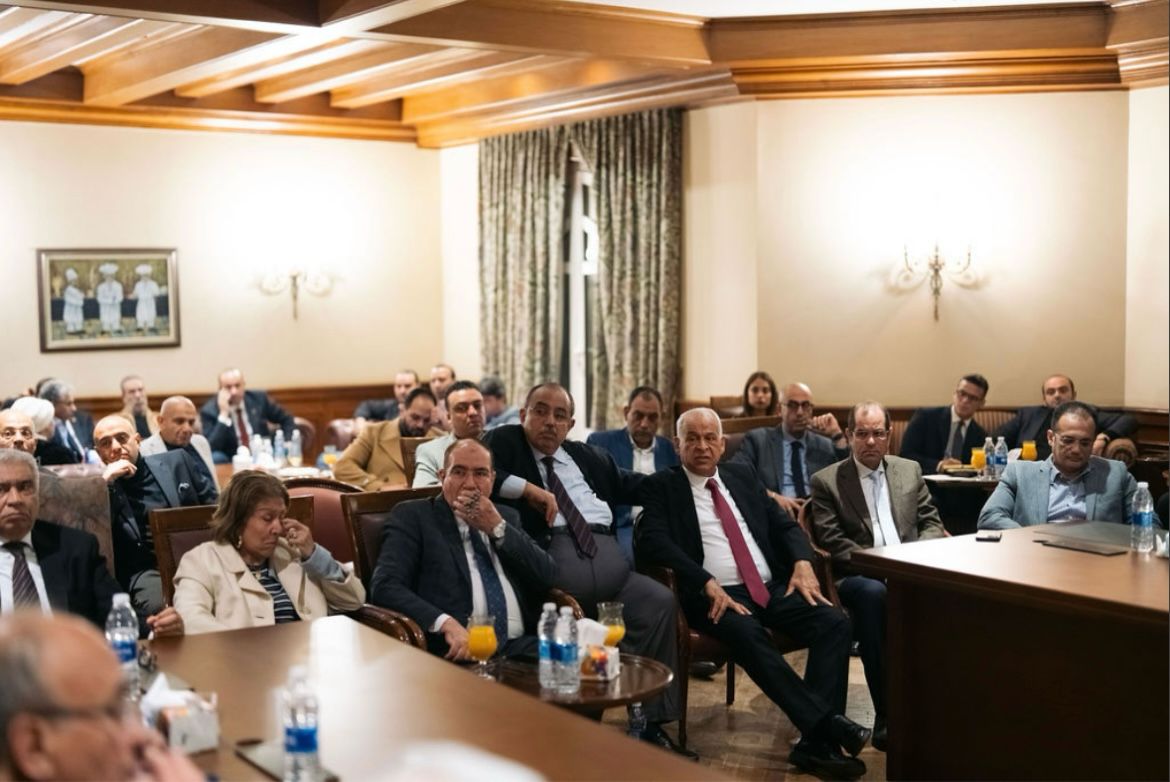 اجتماع مؤسسي الجبهة الوطنية (3)