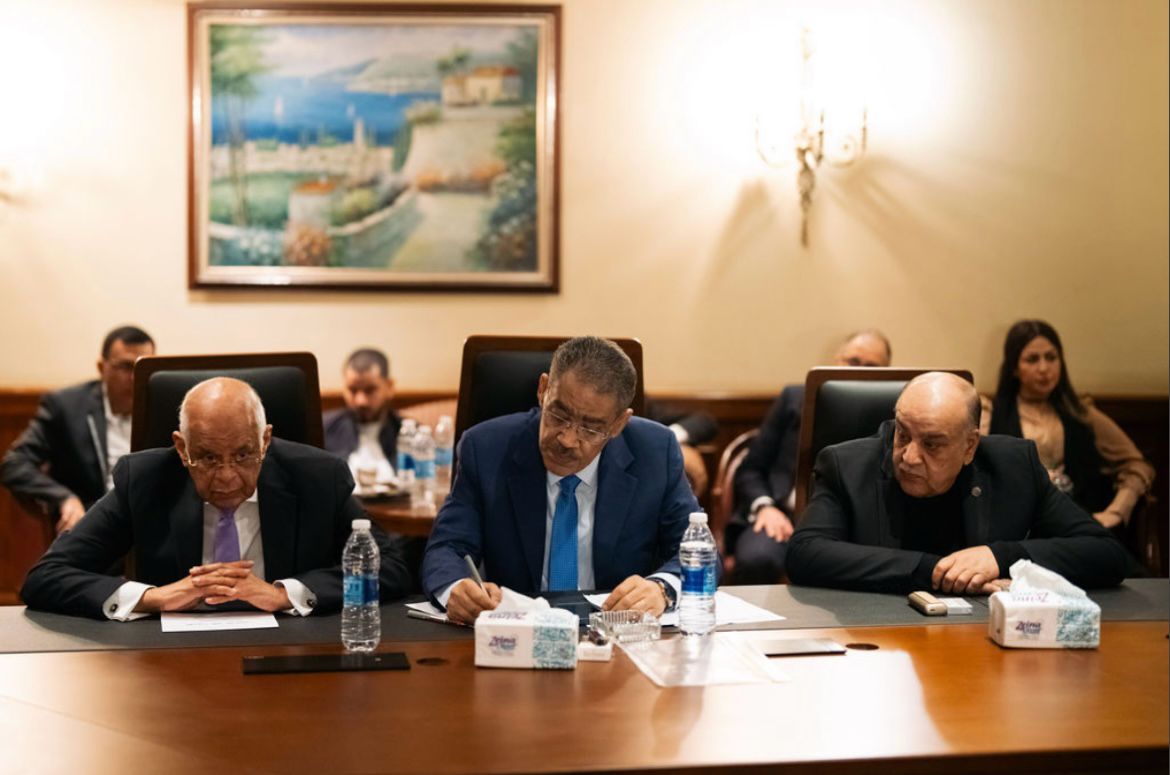 اجتماع مؤسسي الجبهة الوطنية (7)