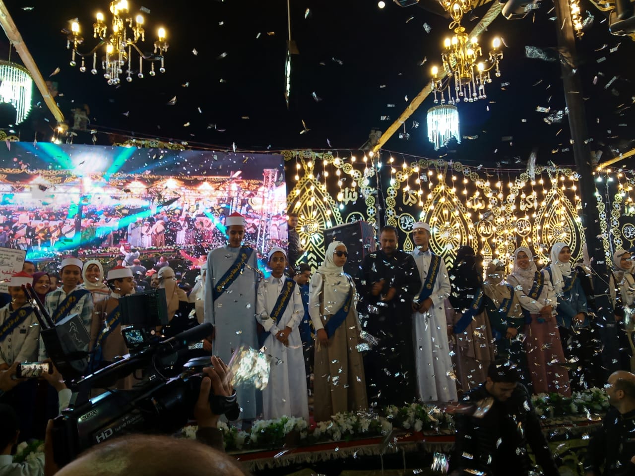جانب من الاحتفالية جانب من الاحتفالية