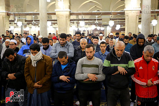صلاتى العشاء والتراويح فى الليلة السادسة عشر من شهر رمضان المبارك صلاتى العشاء والتراويح فى الليلة السادسة عشر من شهر رمضان المبارك