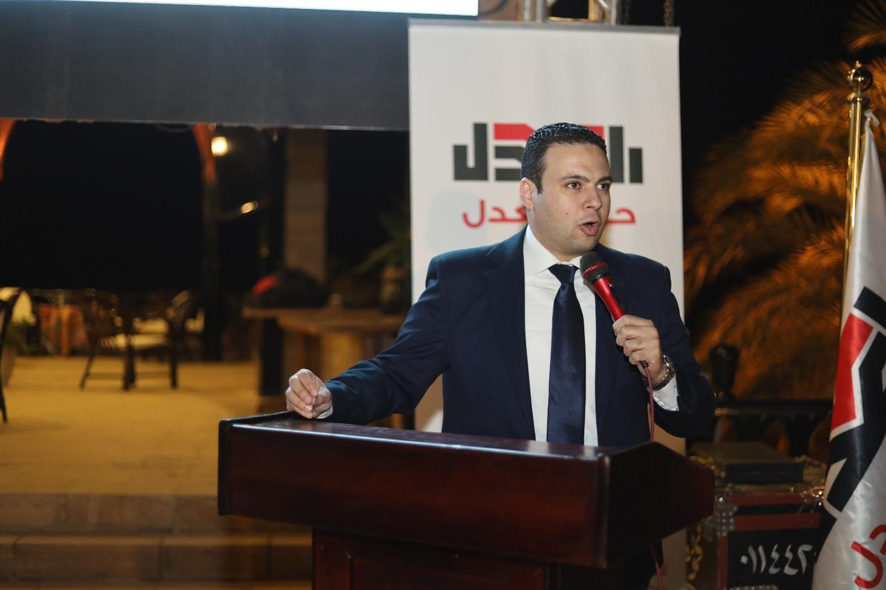 208118f5-d14d-47da-8728-5f7d784b8048