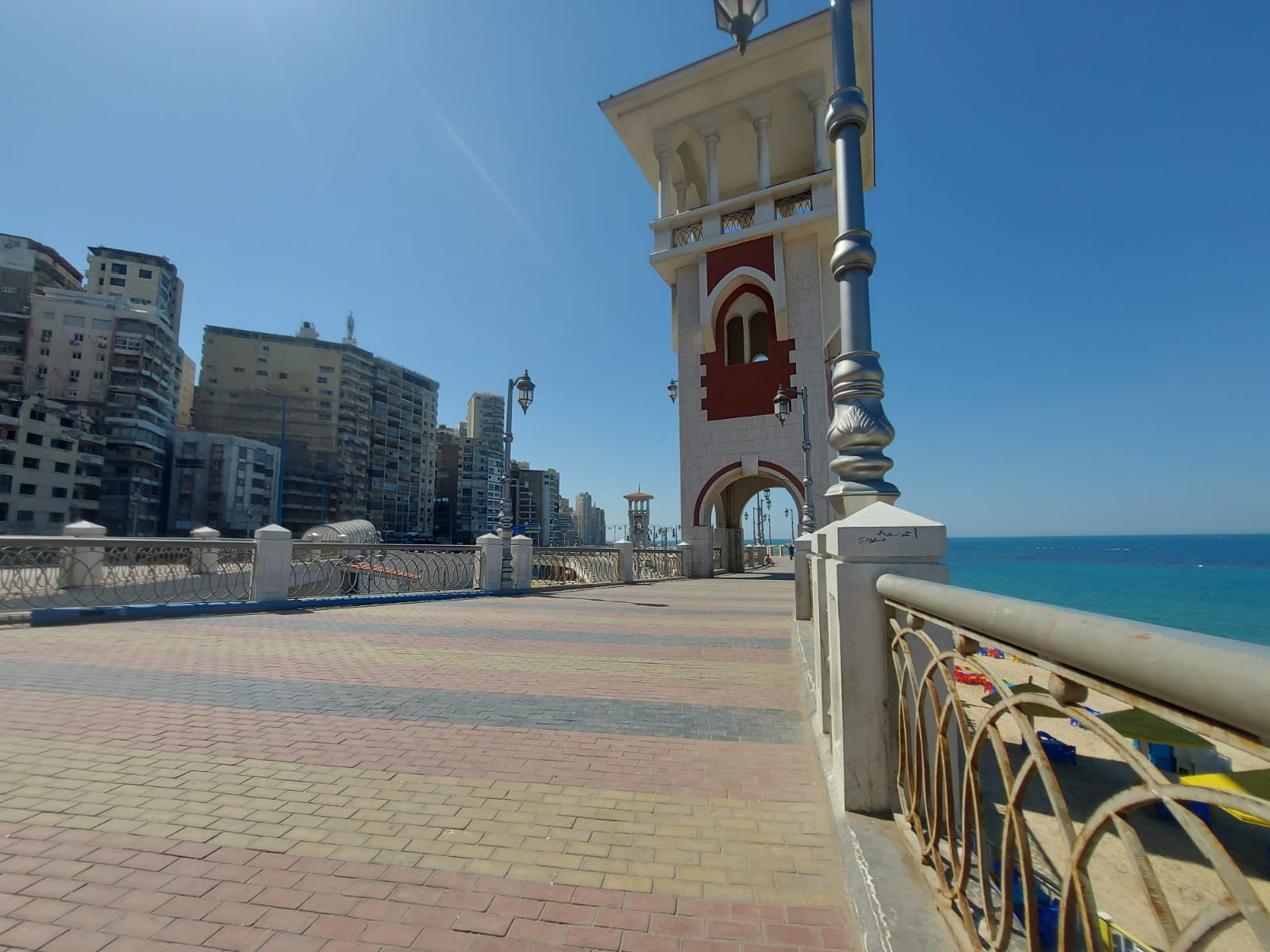 الاسكندرية تسجل 30درجه