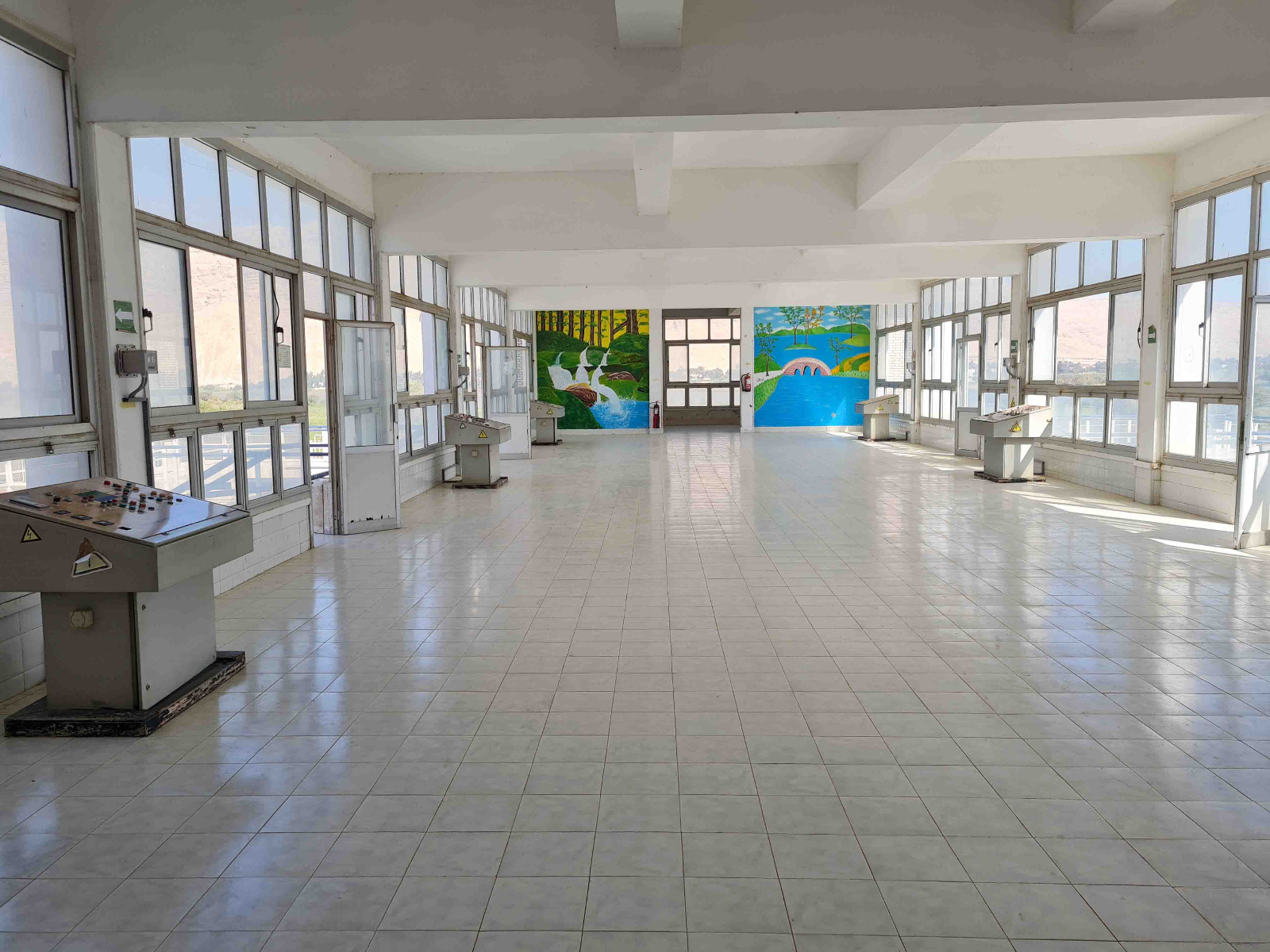 منظر عام للمحطة من الداخل 