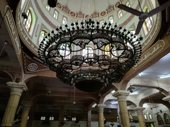 المسجد تحفة معمارية فنية المسجد تحفة معمارية فنية