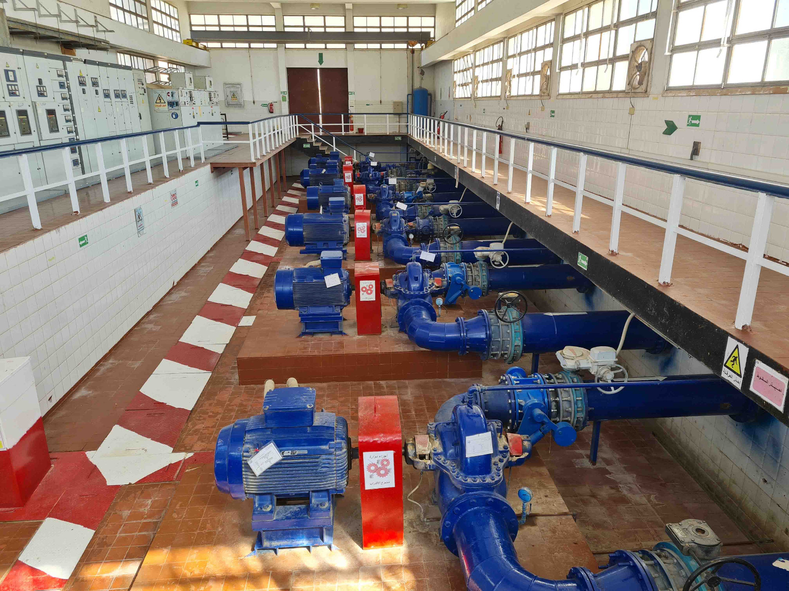 مواتير المحطة 