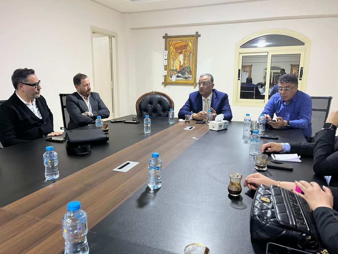 الجبهة الوطنيه (2)