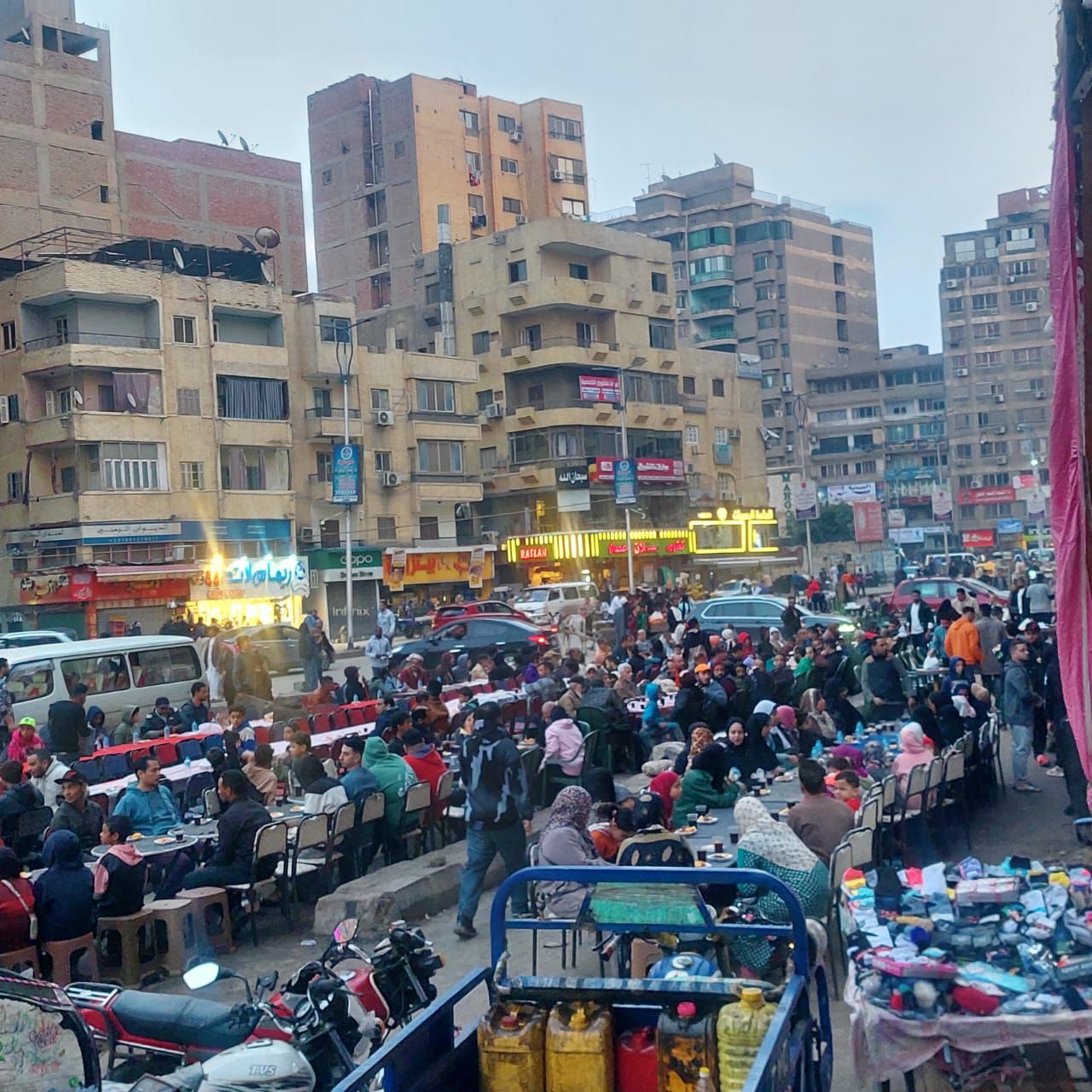 مائدة إفطار شباب فيصل مائدة إفطار شباب فيصل