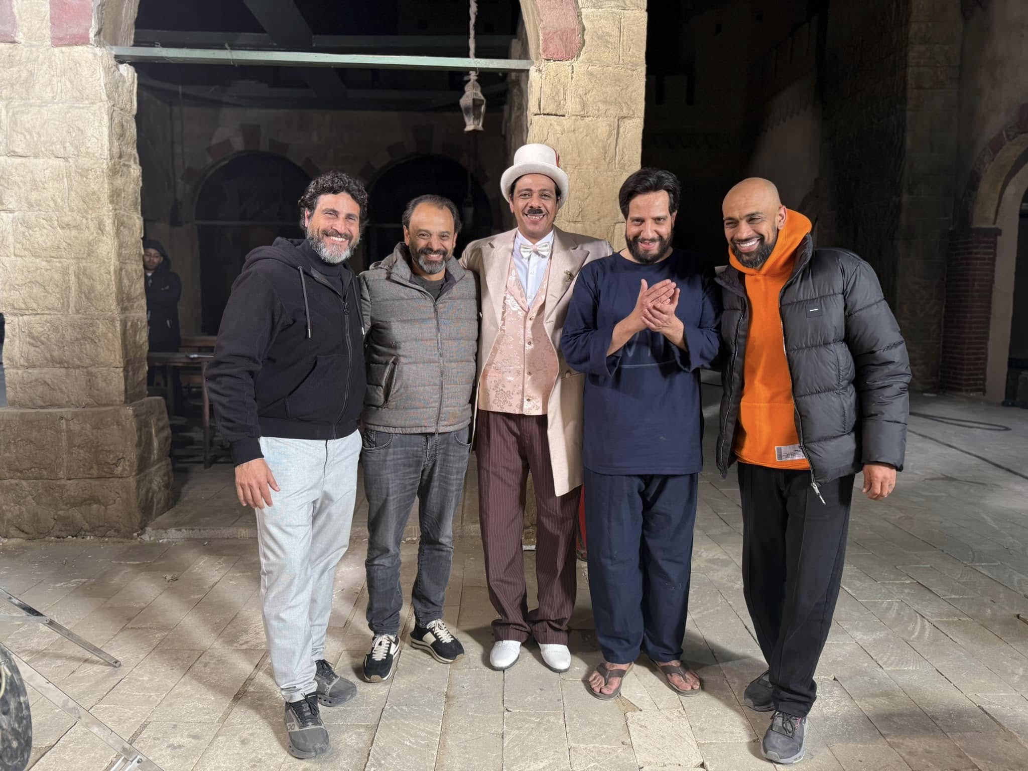 حمزة العيلى واحم امين مع صناع مسلسل النص حمزة العيلى واحم امين مع صناع مسلسل النص