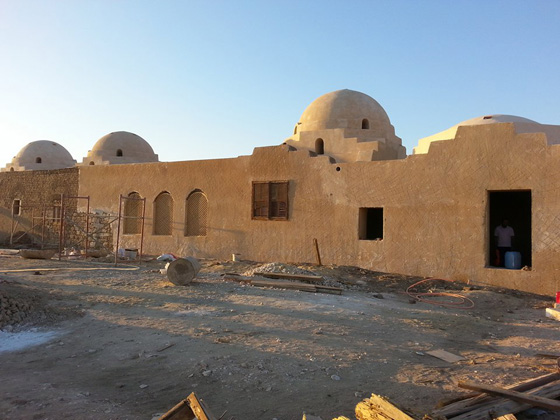 منزل ستوبلير اثناء البدء في عمليات ترميمه وتجميله منزل ستوبلير اثناء البدء في عمليات ترميمه وتجميله