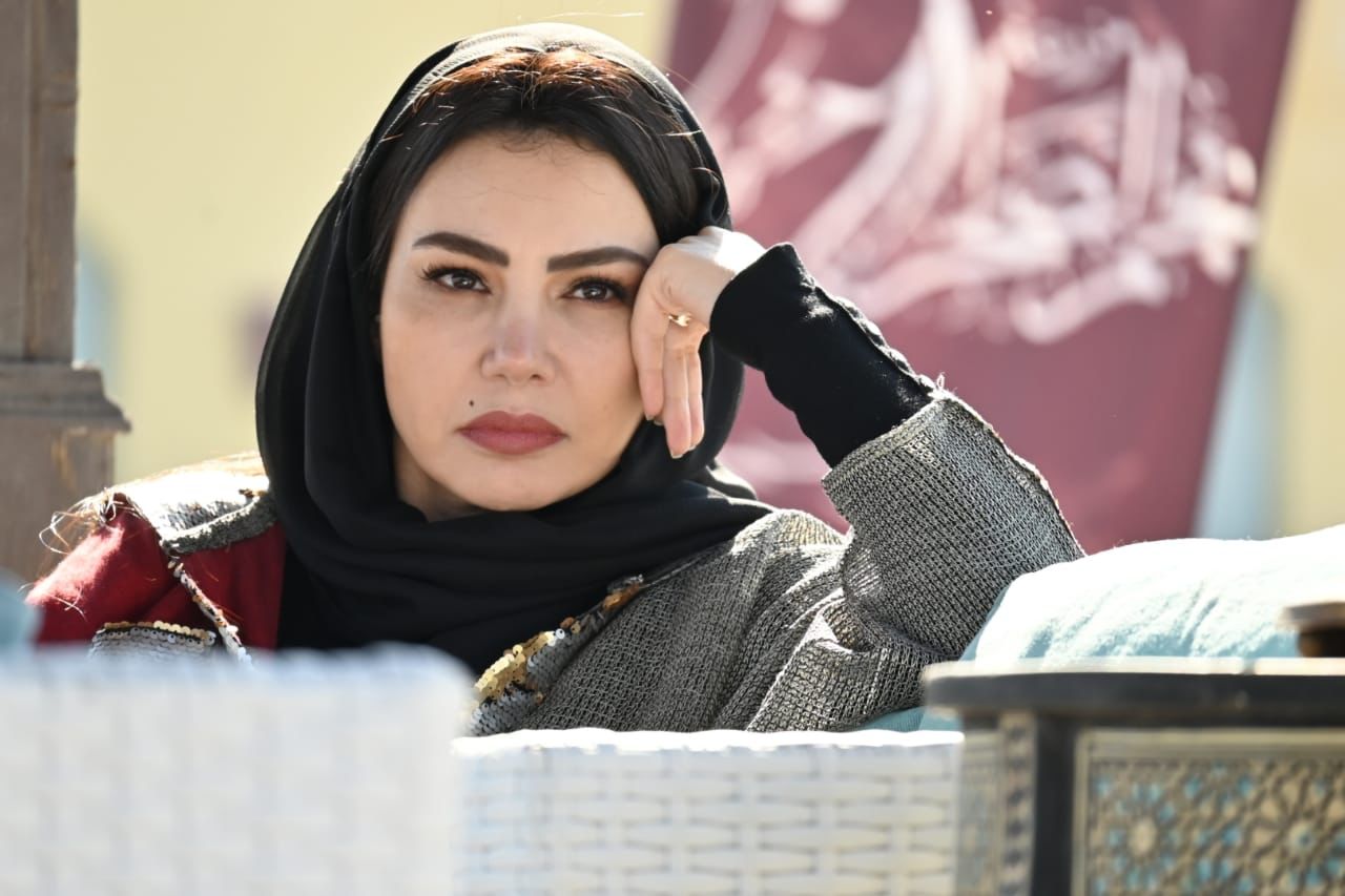 دينا فؤاد فى مشهد من مسلسل حكيم باشا دينا فؤاد فى مشهد من مسلسل حكيم باشا