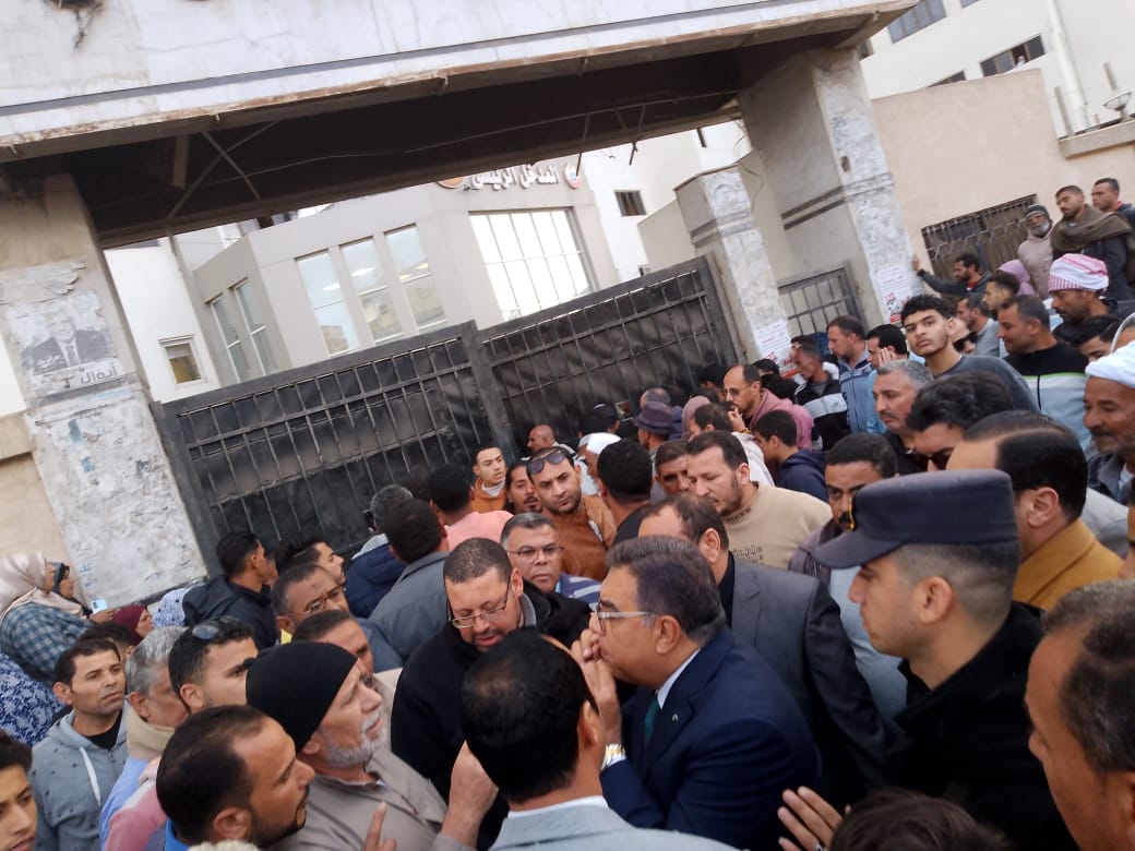 جانب من تفقد المحافظ (1)