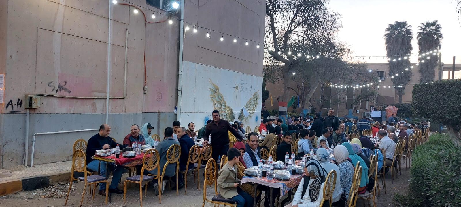 الافطار الجماعى الافطار الجماعى