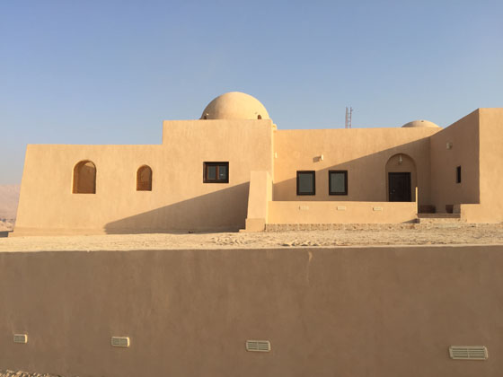 منزل المرمم العالمي ألكسندر ستوبلير مقر السحر والجمال بجبال القرنة منزل المرمم العالمي ألكسندر ستوبلير مقر السحر والجمال بجبال القرنة