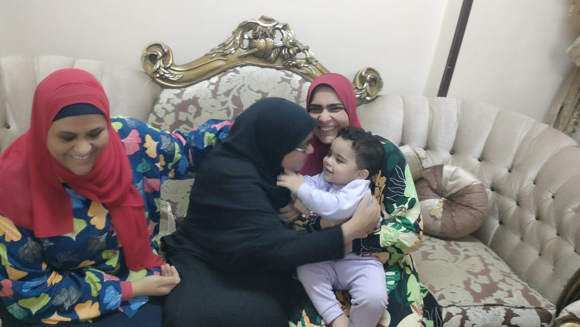 حضن الحفيد للأم المثالية بالأقصر الدكتورة مريم محمد حضن الحفيد للأم المثالية بالأقصر الدكتورة مريم محمد