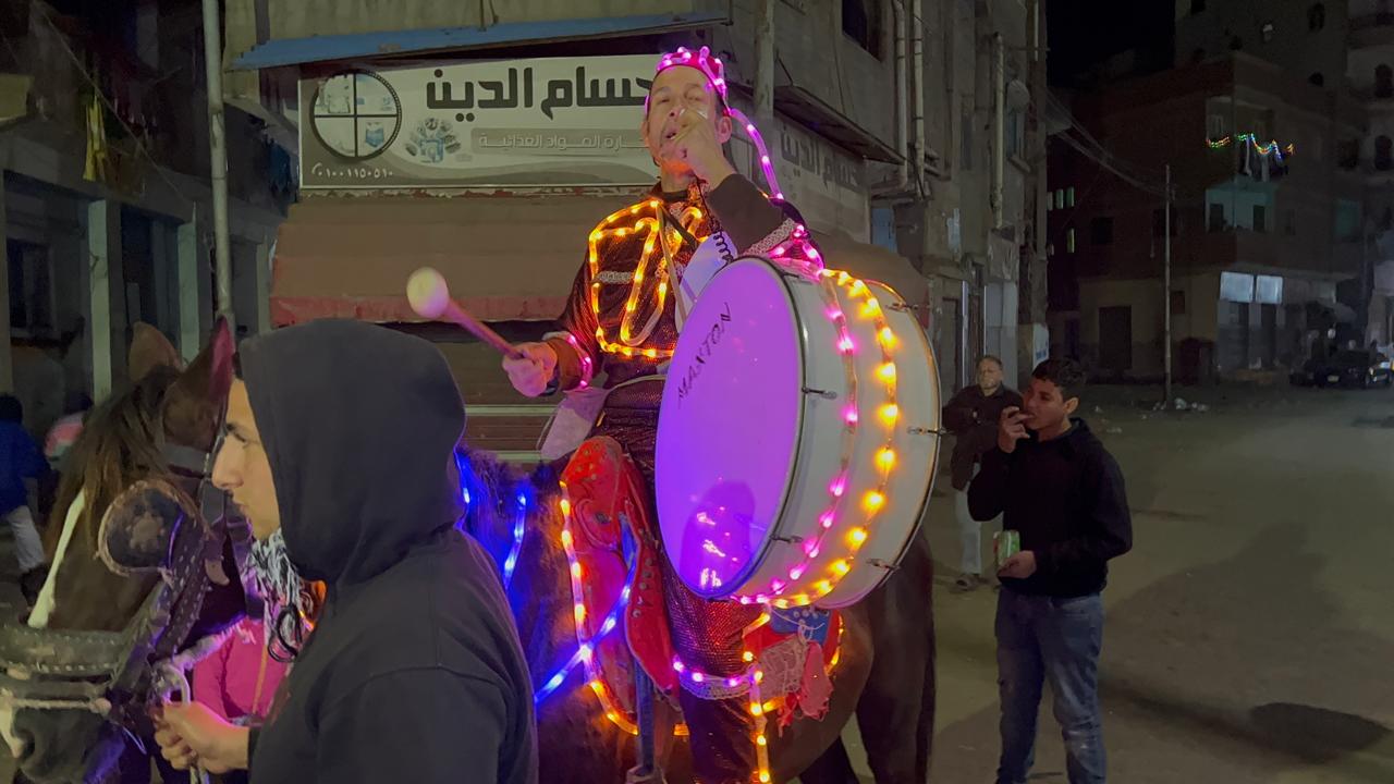 مع الإضاءة الكاملة ، داكاهليا ، تشعل جو رمضان مع الإضاءة الكاملة ، داكاهليا ، تشعل جو رمضان