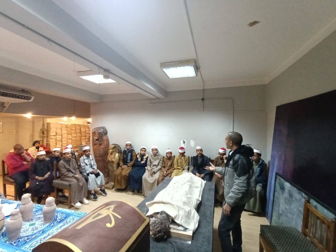 ختام فعاليات ورش عمل لطلبة المدارس بالأقصر لتصحيح المفاهيم عن التحنيط ختام فعاليات ورش عمل لطلبة المدارس بالأقصر لتصحيح المفاهيم عن التحنيط