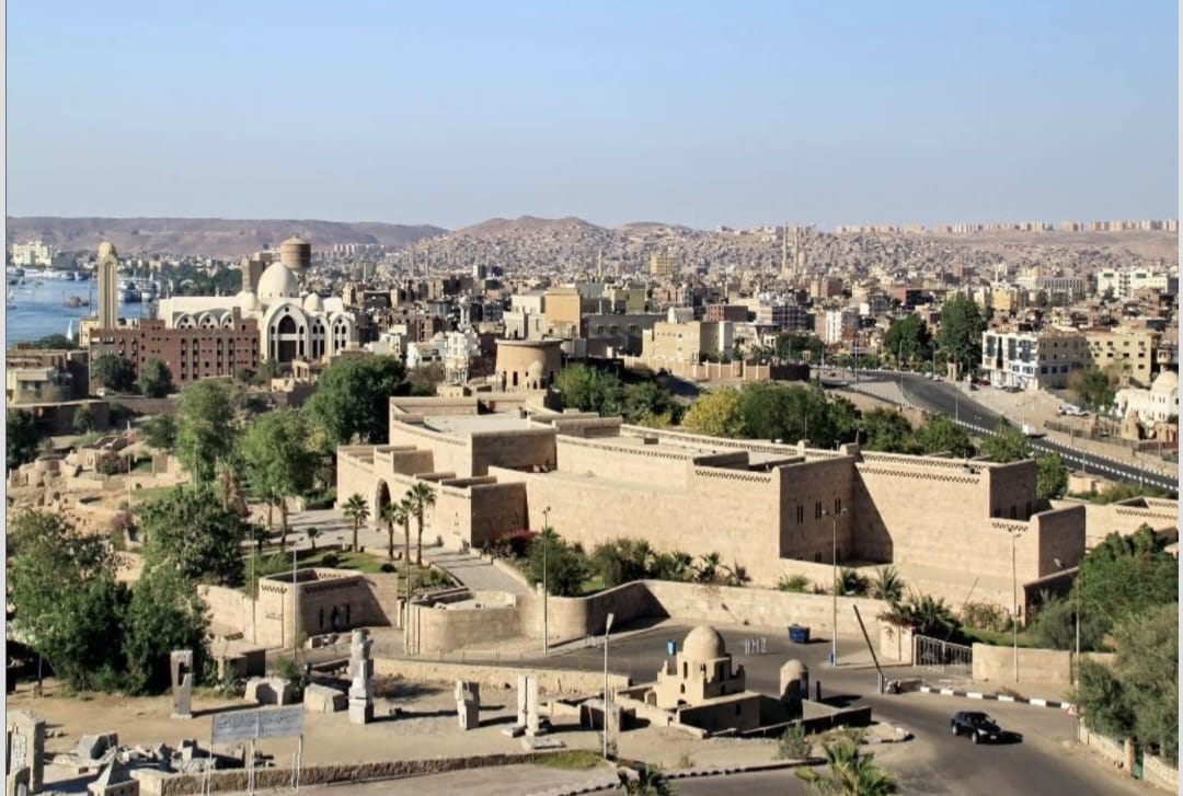 e5e9e67f-f461-4020-8e72-2eeb11f9ecaf