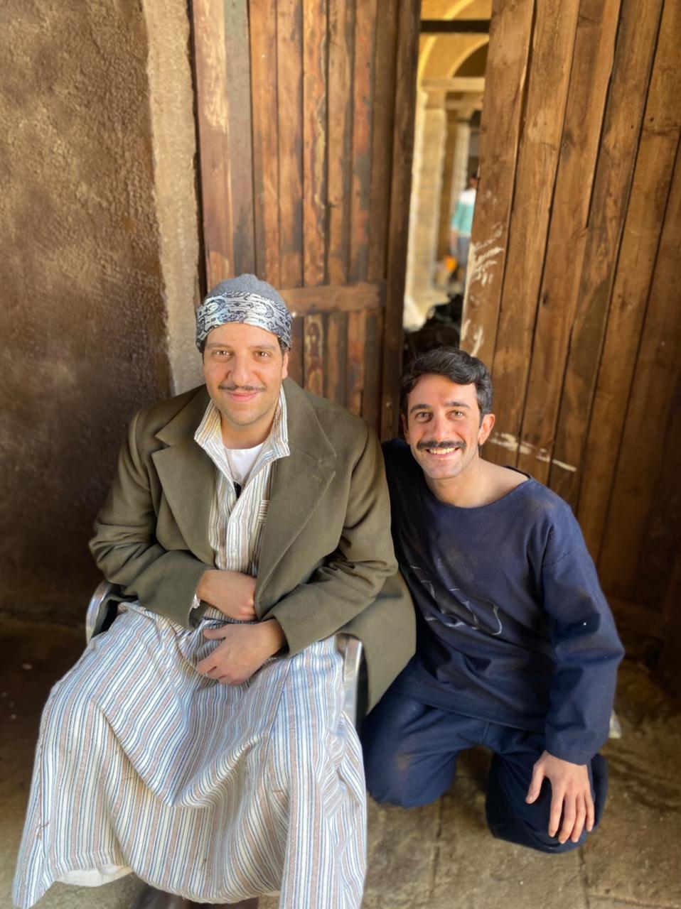أحمد مدني وأحمد أمين 