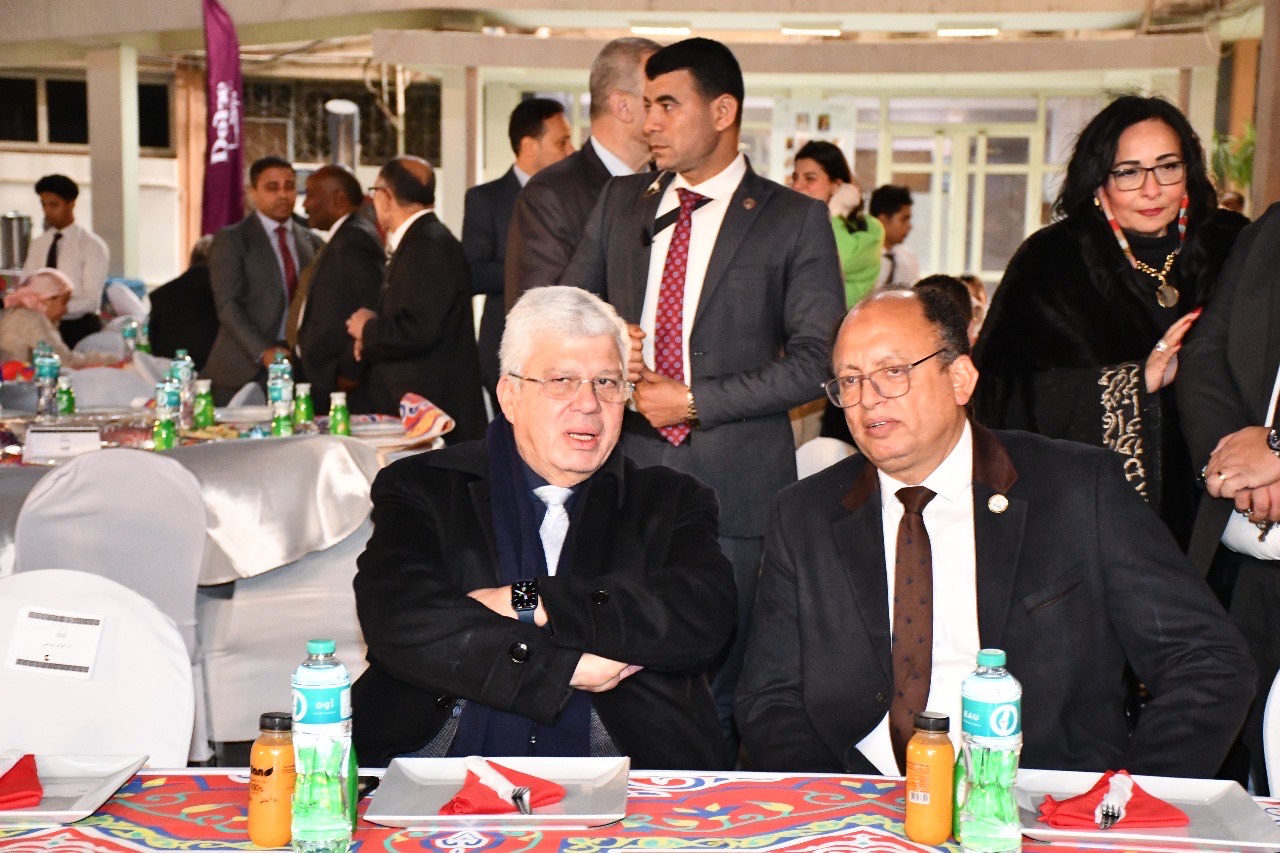 وزير التعليم العالي يشهد السحور السنوى لجامعة حلوان وزير التعليم العالي يشهد السحور السنوى لجامعة حلوان