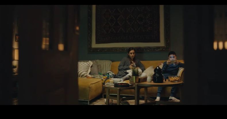 نيللي والطفل يوسف