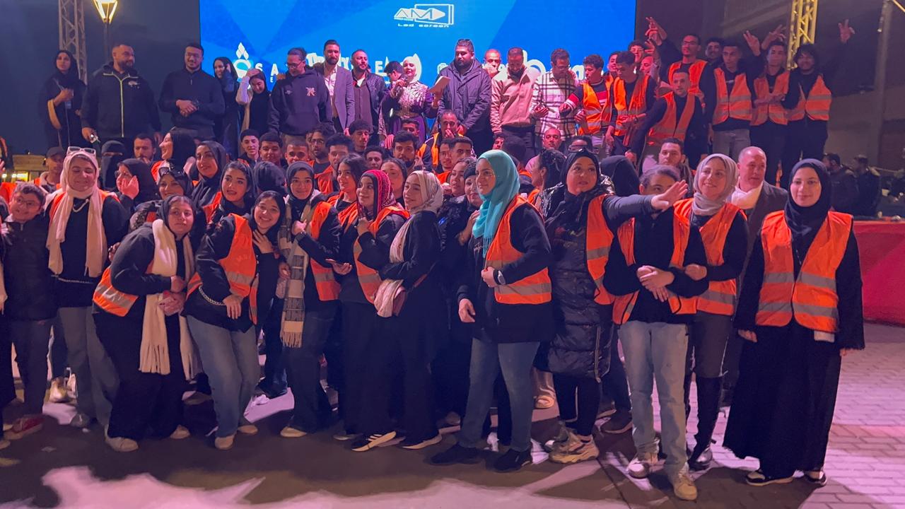 المتطوعين المتطوعين