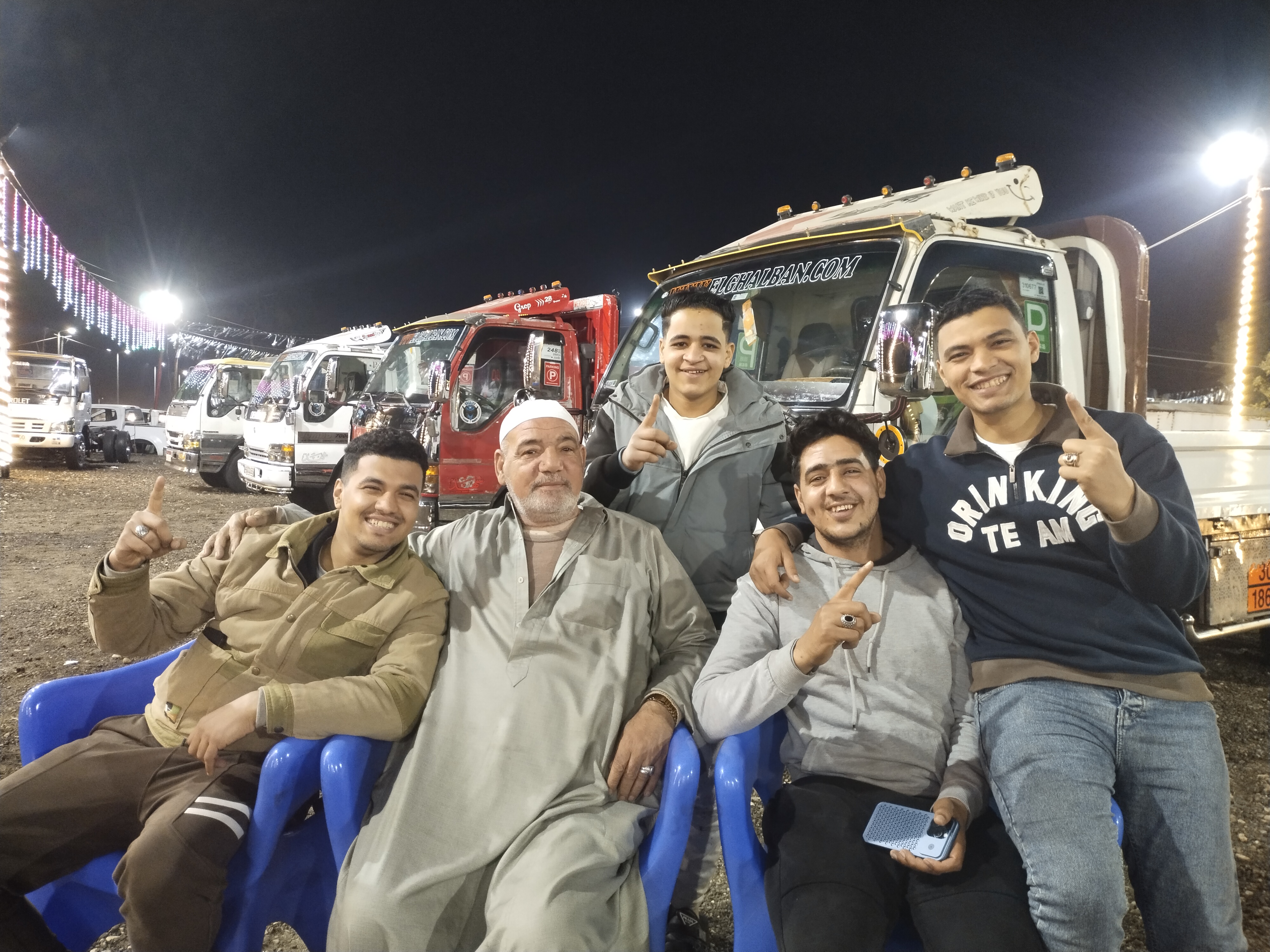 محمود الغلبان ووالده محمود الغلبان ووالده