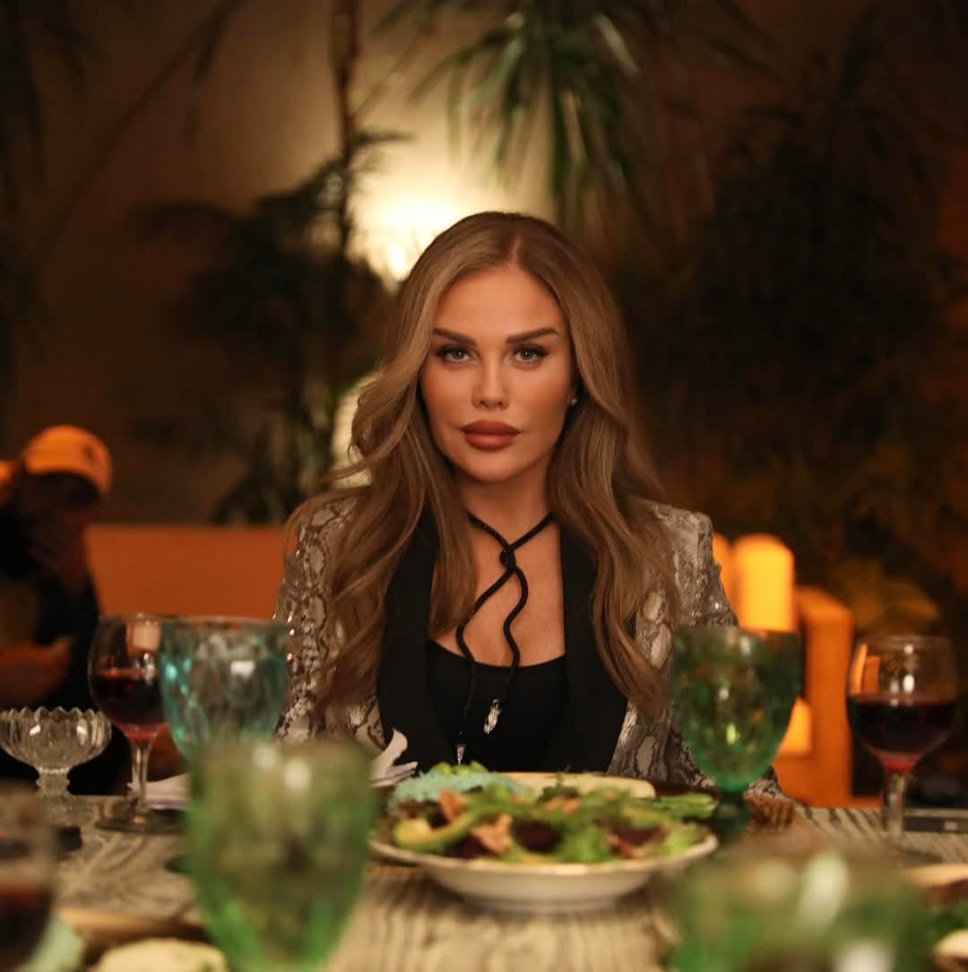 النجمة نيكول سابا النجمة نيكول سابا