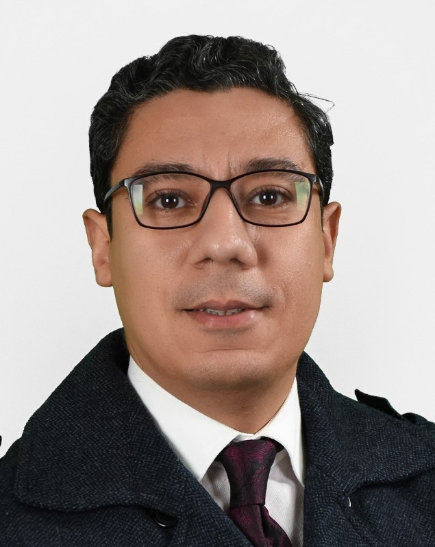 د. عادل أحمد د. عادل أحمد