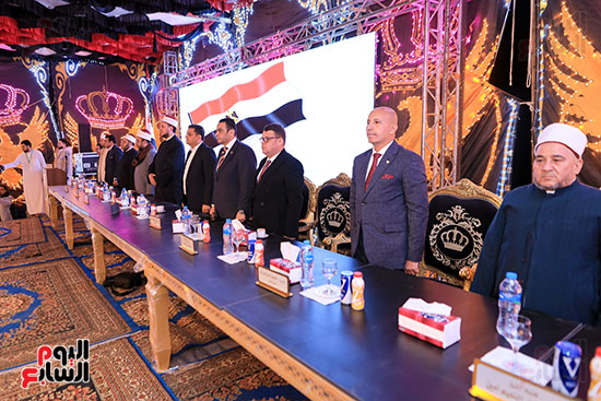 اثناء بدء الاحفتالية بالسلام الجمهورى اثناء بدء الاحفتالية بالسلام الجمهورى