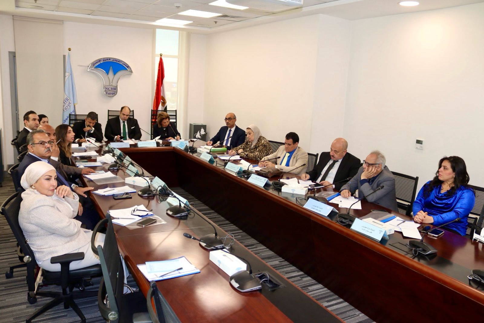 8c5d8255-d9b4-43e3-9d28-112ab6cd4e16