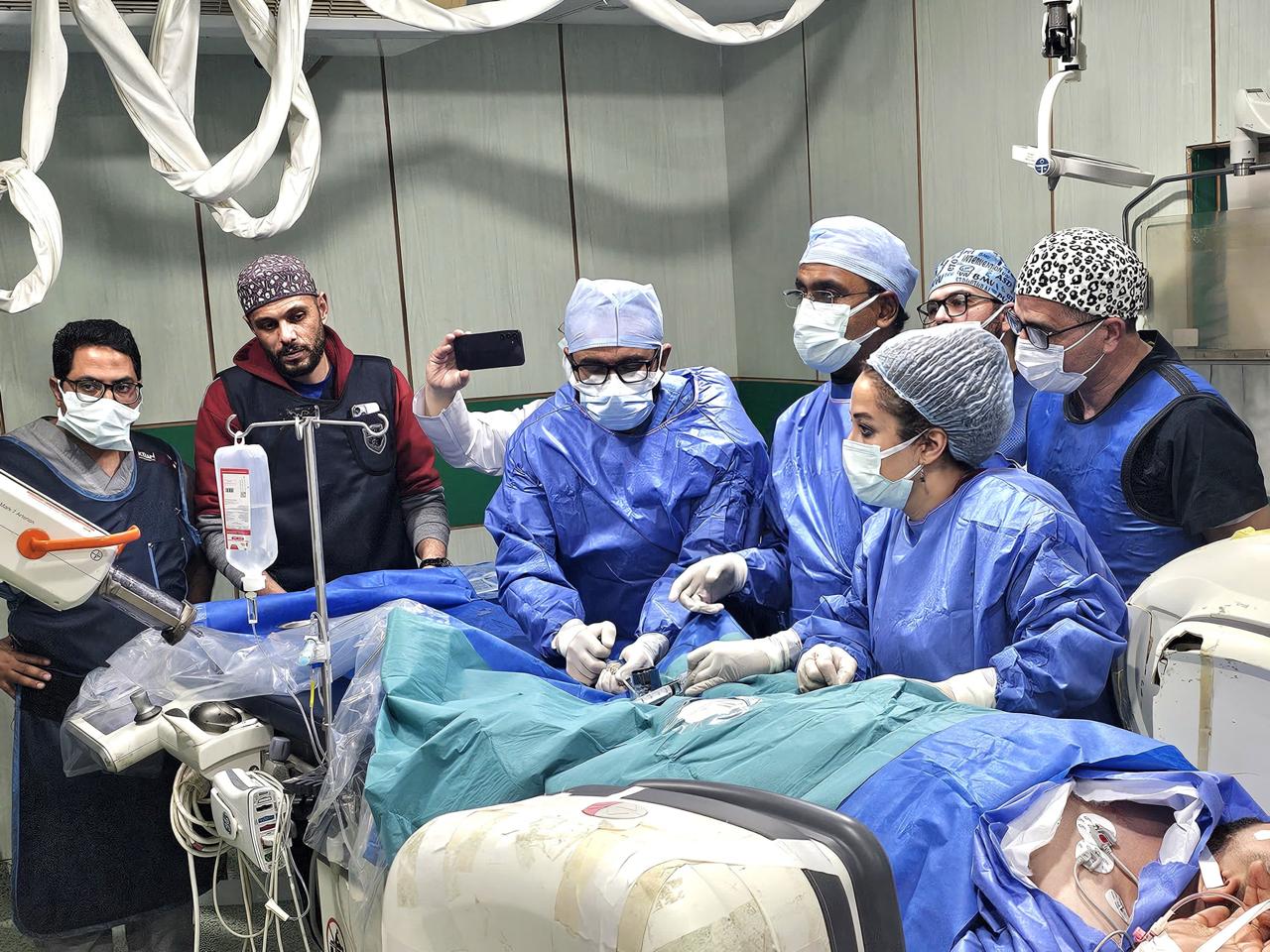 معهد القلب ينجح فى إجراء 4 عمليات زراعة صمام رئوي باستخدام تقنية MYVAL (2)