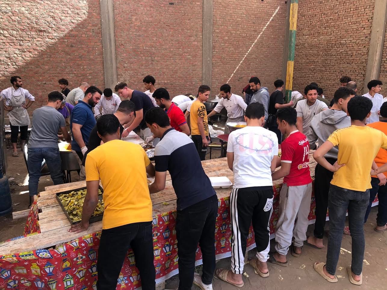 تجهيزات مائدة إفطار جزيرة الوراق