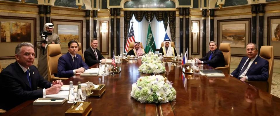 المفاوضات حول الحرب الروسية الأوكرانية