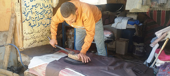 عمرو-يكوى-الجلباب