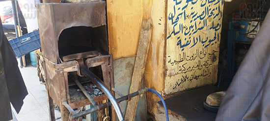 مكان-تسخين-المكواه-الرجل