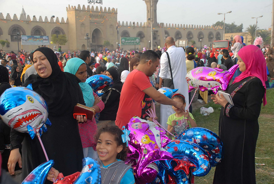المصرين في العيد المصرين في العيد
