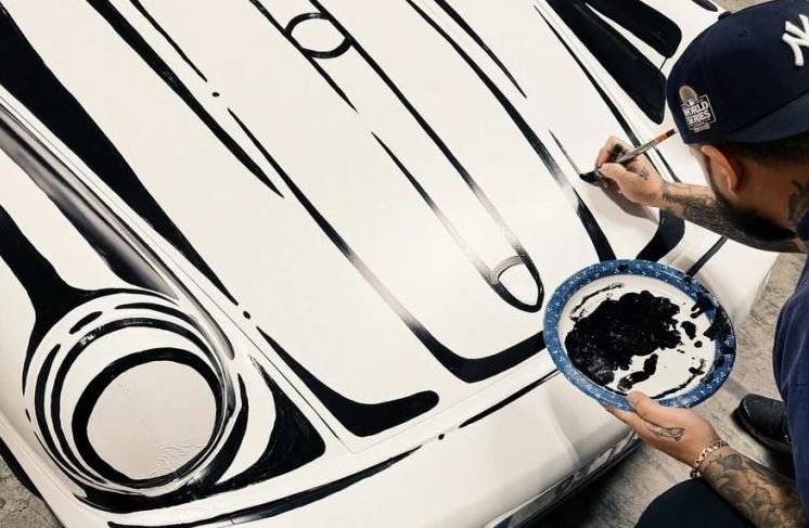 أثناء تحويل السيارة لرسمة ثلاثية الأبعاد