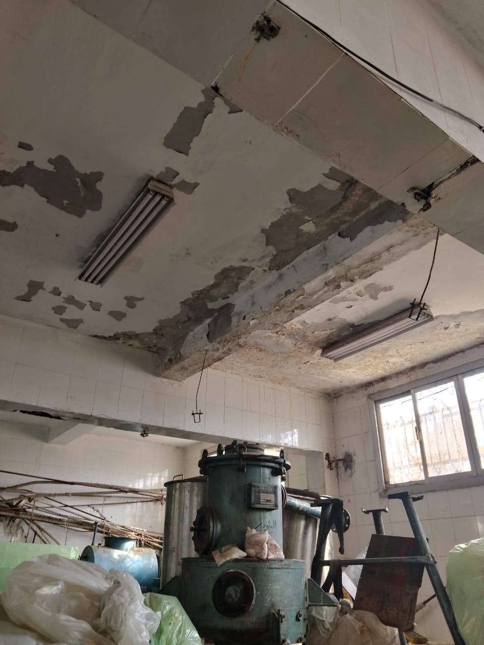 المكان من الداخل