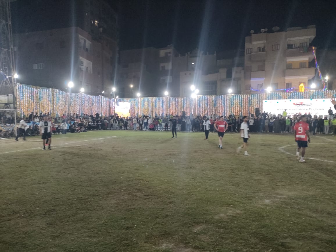  مباراة نارية بين نجوم منتخب مصر على أرض ملعب المراغة  (2)